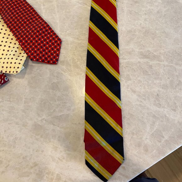 15 High End Patterned Silk Ties Brooks Brothers, YSL, Valentino, Hastings - Picture 9 of 15